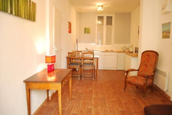 Residence Du Rhone Et Des Thermes เนรีส์เลส์แบงส์ ภายนอก รูปภาพ