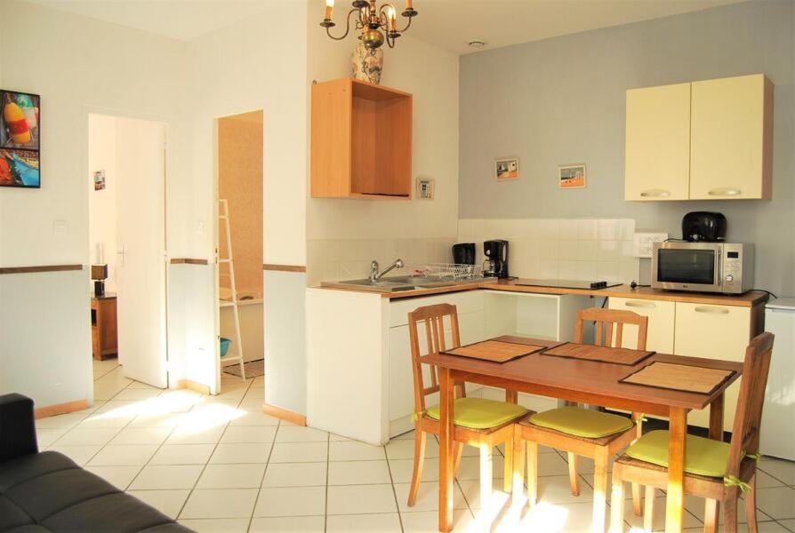 Residence Du Rhone Et Des Thermes เนรีส์เลส์แบงส์ ภายนอก รูปภาพ