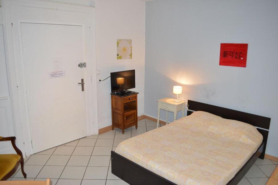 Residence Du Rhone Et Des Thermes เนรีส์เลส์แบงส์ ภายนอก รูปภาพ
